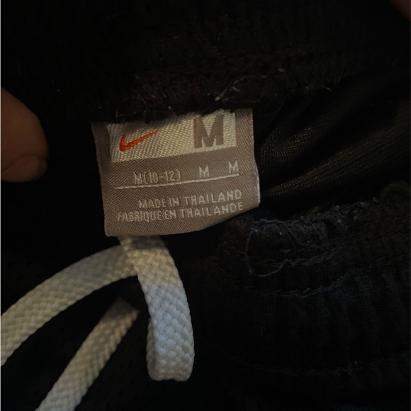 Nike pants - Picture 3 of 4